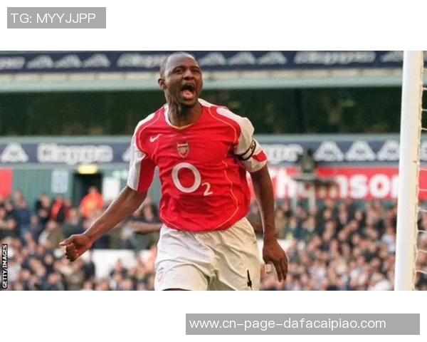 维埃拉盛赞阿森纳实力提升直言球队有望争夺英超冠军